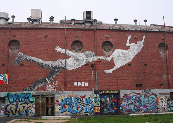 flying_lovers_in_footscray