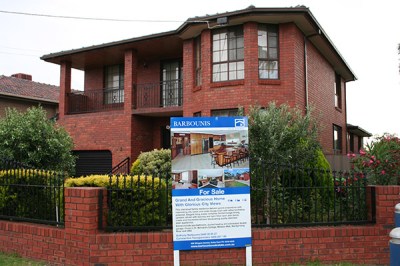 grand-and-gracious-home