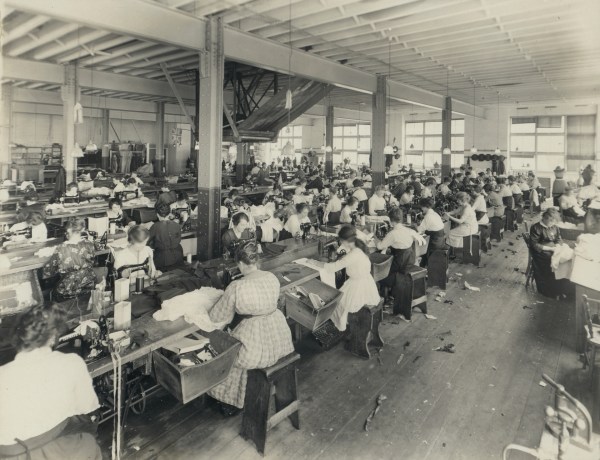 Workers at Foy and Gibson, 1922
