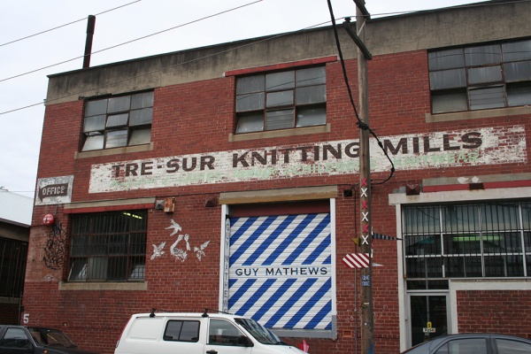 Tresur knitting mills