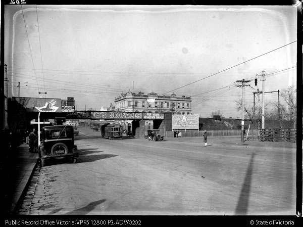 Wolfes_schnapps_racecourse_road_PROV