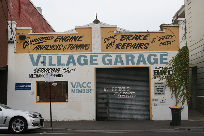 Village-garage