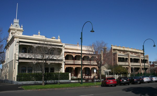 St_Vincent_Place_houses